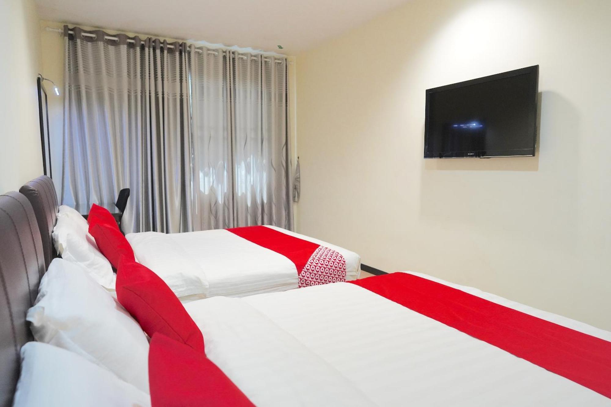 Super Oyo 89544 Utama Inn Bintulu Dış mekan fotoğraf