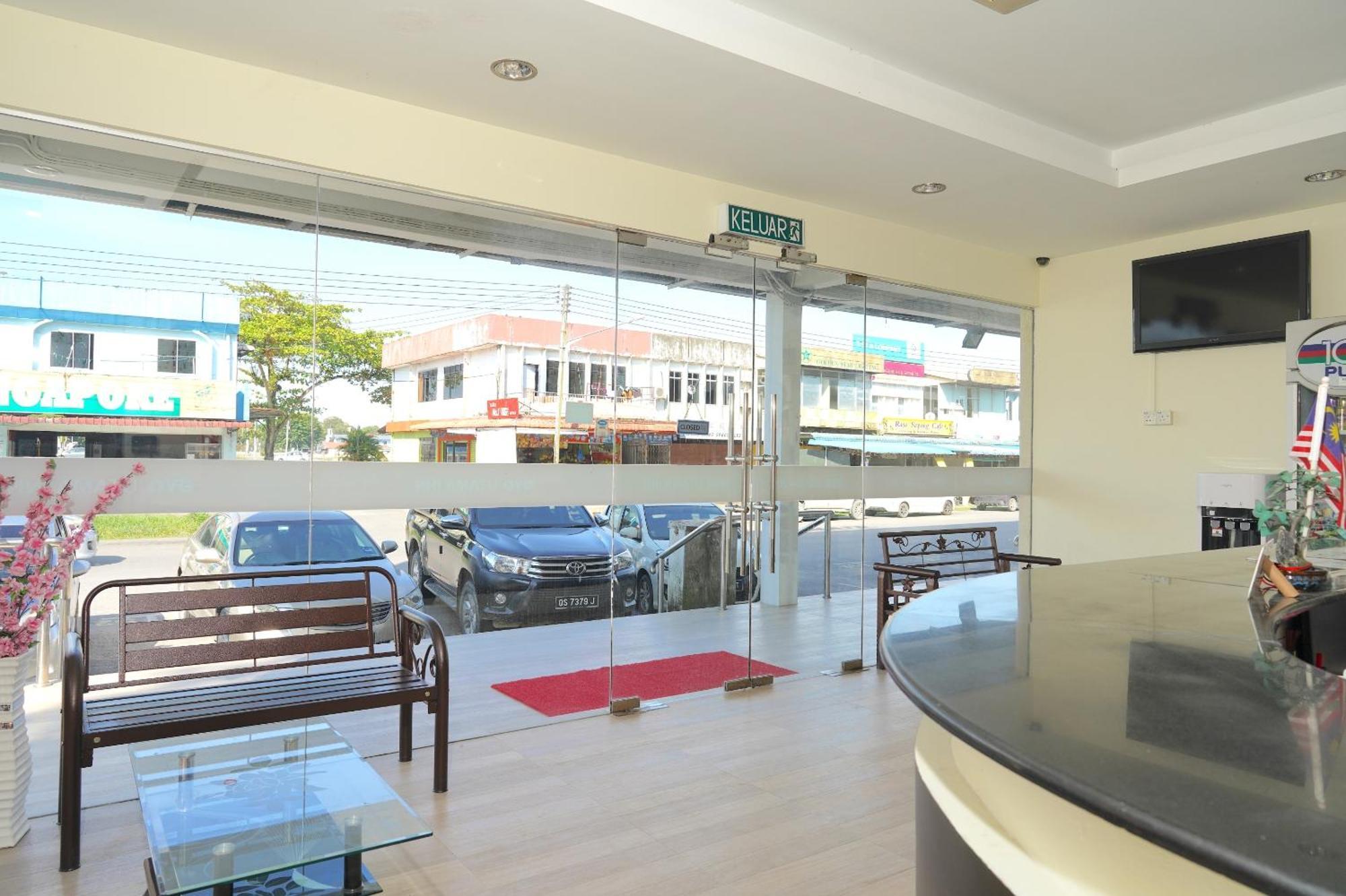 Super Oyo 89544 Utama Inn Bintulu Dış mekan fotoğraf